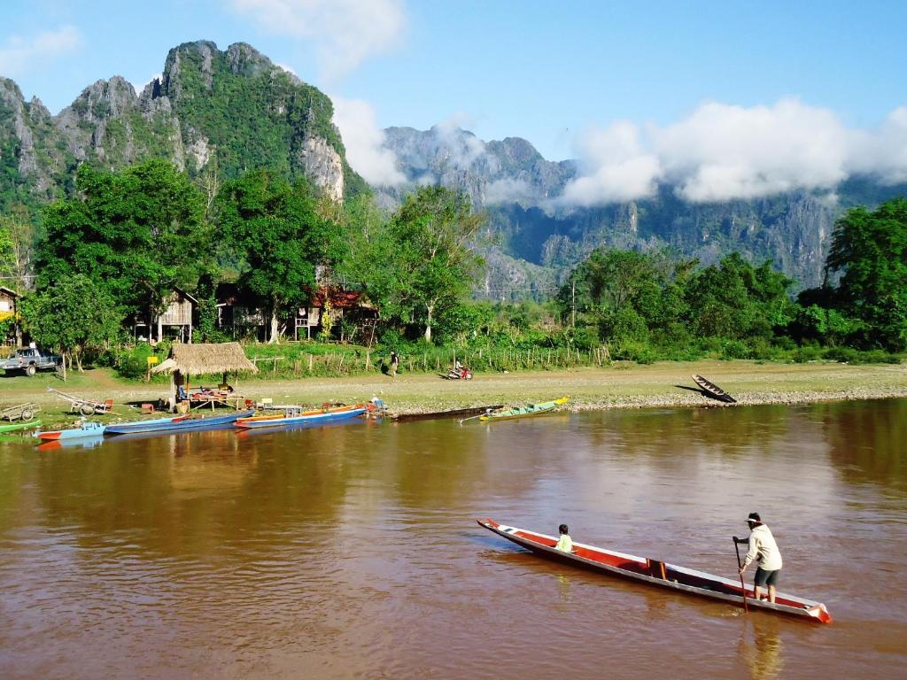 Villa Nam Song Vang Vieng Extérieur photo