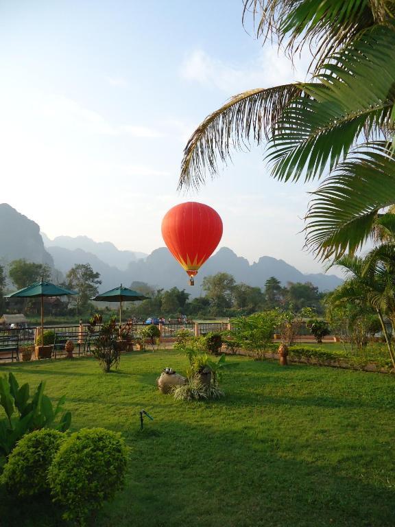 Villa Nam Song Vang Vieng Extérieur photo