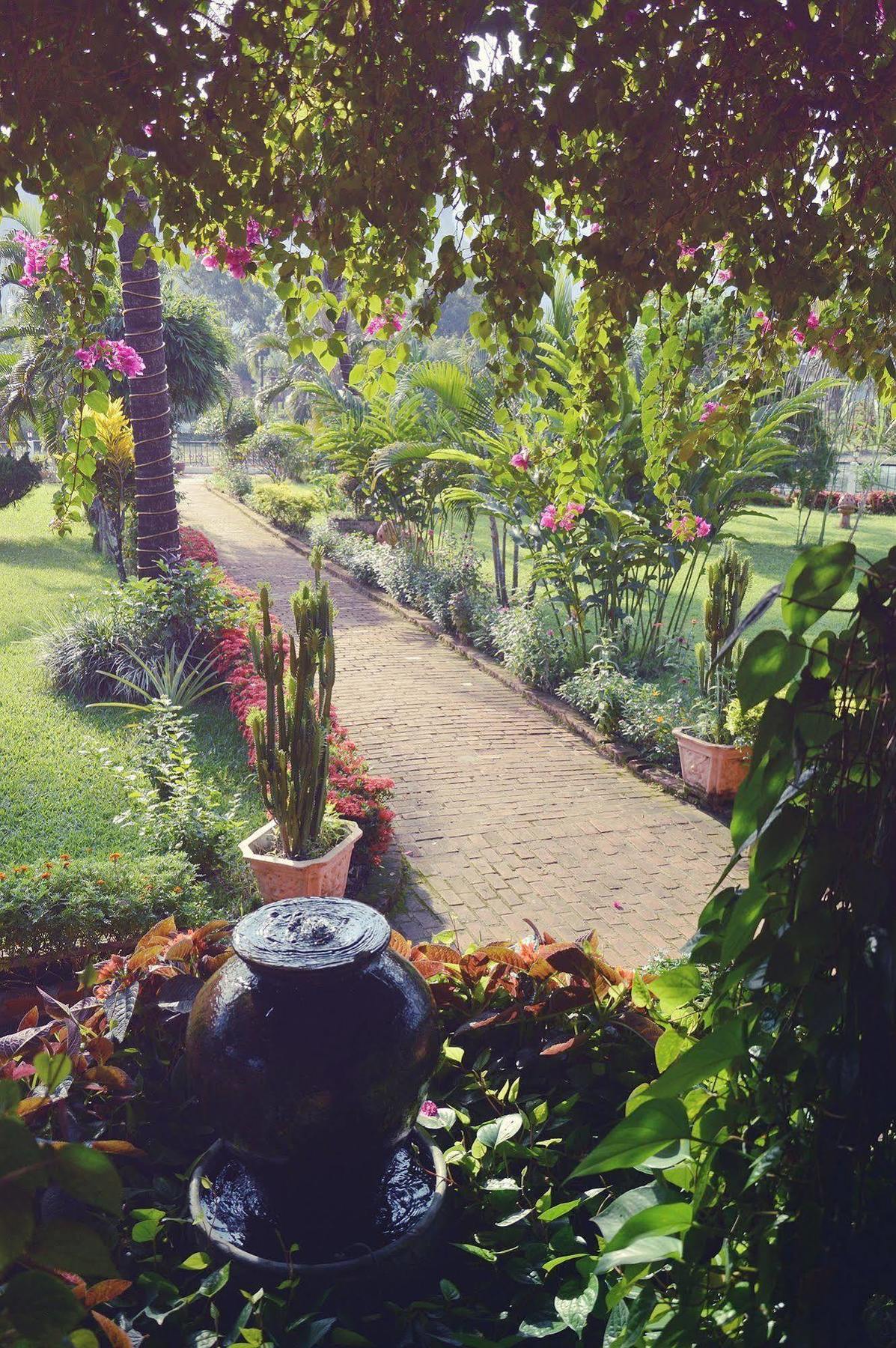 Villa Nam Song Vang Vieng Extérieur photo